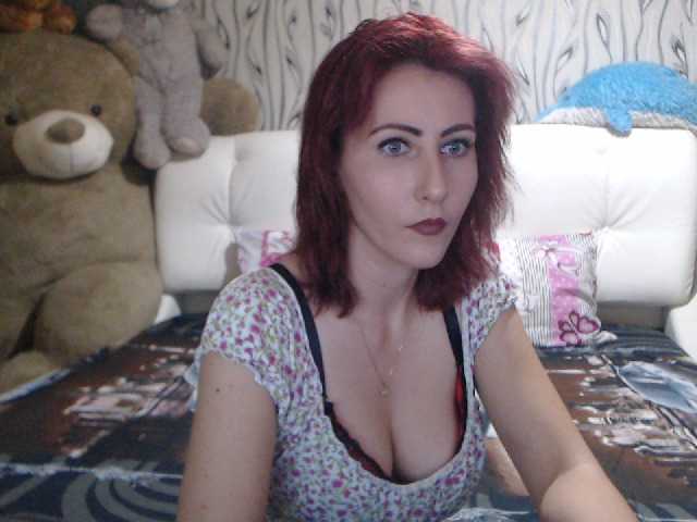 Capturas de pantalla de transmisión KRYSTYANAtheo