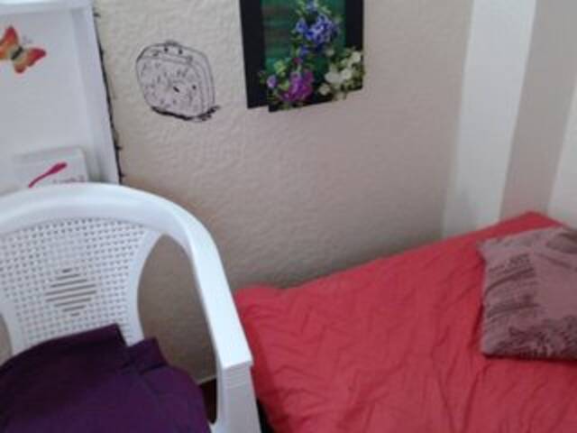 Capturas de pantalla de transmisión KylieDaniiels