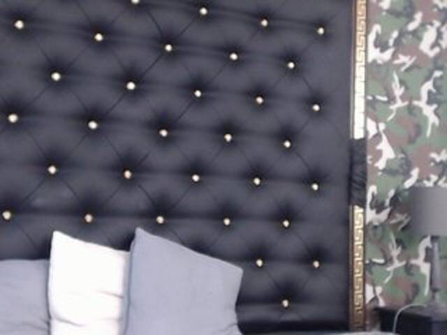 Capturas de pantalla de transmisión KylieTy