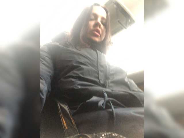 Capturas de pantalla de transmisión L4DYCANDY