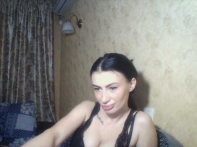 Capturas de pantalla de transmisión Laaarablack