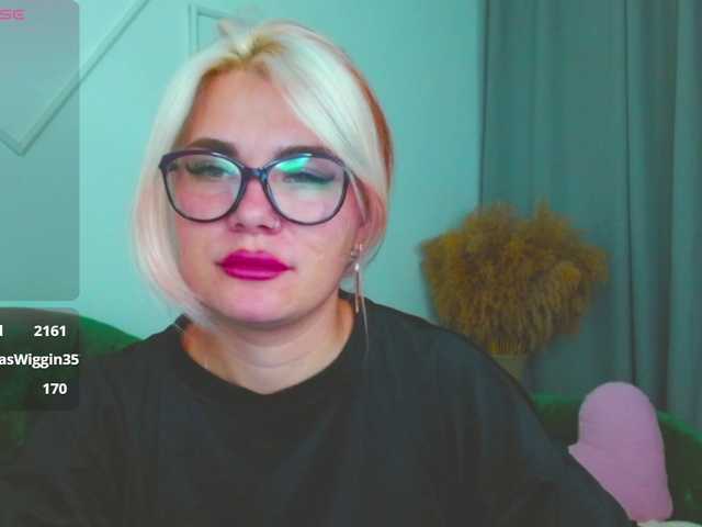 Capturas de pantalla de transmisión lada-love