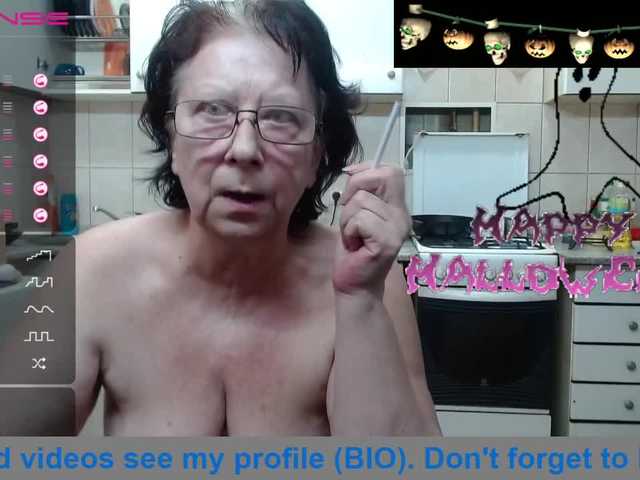 Capturas de pantalla de transmisión LadyMature56