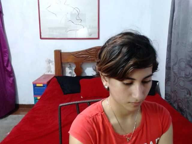 Capturas de pantalla de transmisión LadyMilk