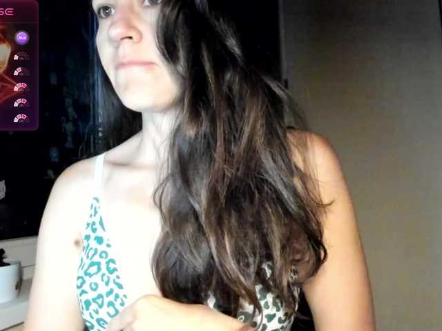 Capturas de pantalla de transmisión Larianna