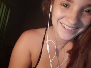 Capturas de pantalla de transmisión latindaniela