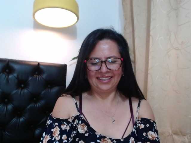 Capturas de pantalla de transmisión LaurenMature