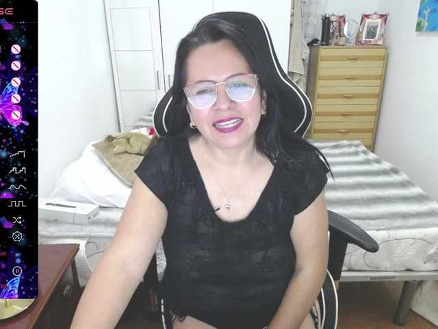 Capturas de pantalla de transmisión LaurenMature