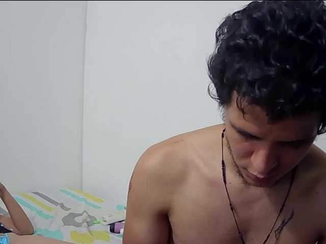 Capturas de pantalla de transmisión lauyandy