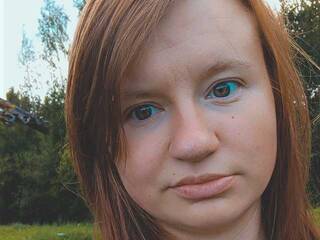 Chat de video erótico Leenakene