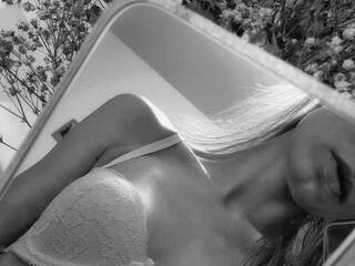 Chat de video erótico LeksiAngel