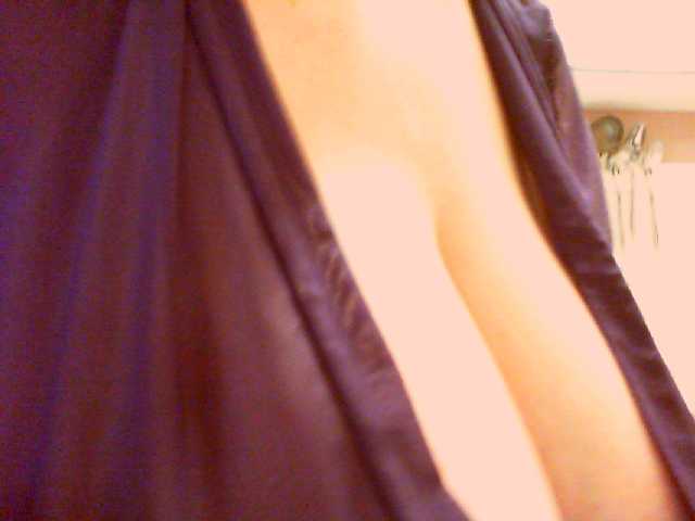 Capturas de pantalla de transmisión Alena209