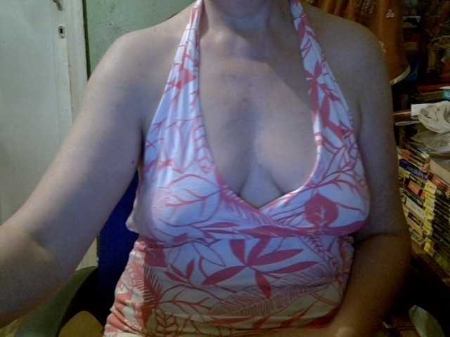 Capturas de pantalla de transmisión Leonellaz