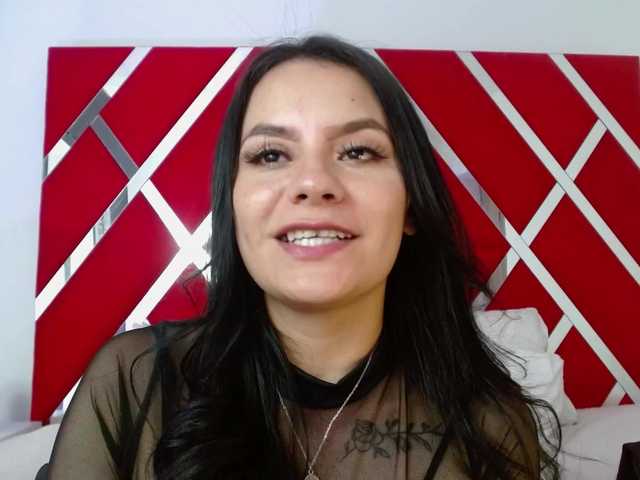 Capturas de pantalla de transmisión liataylor