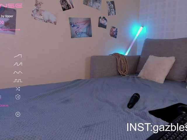 Capturas de pantalla de transmisión GazBlessMe