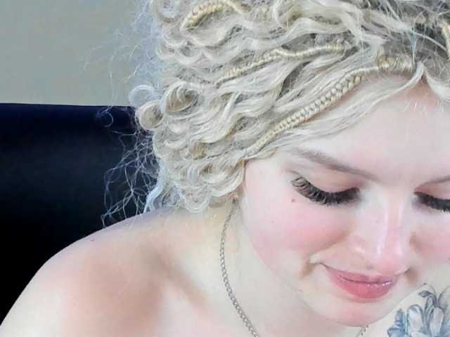 Capturas de pantalla de transmisión lilanabel