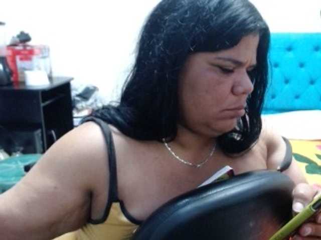 Capturas de pantalla de transmisión lilinasty