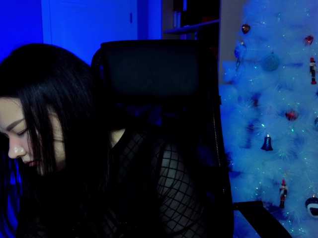 Capturas de pantalla de transmisión Lilit-Tilil