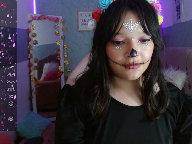 Capturas de pantalla de transmisión lilith-tay