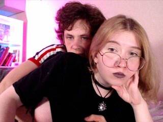 Chat de video erótico LilithAndKit