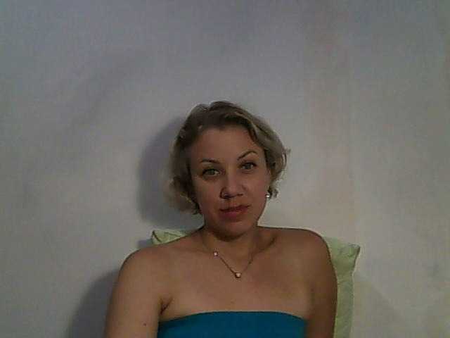 Capturas de pantalla de transmisión Lilu-9