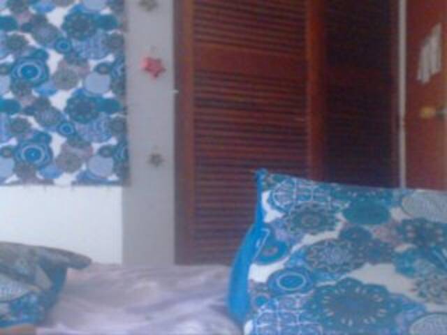 Capturas de pantalla de transmisión lilyaldridge9