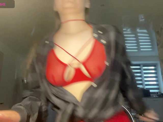 Capturas de pantalla de transmisión lilyglow