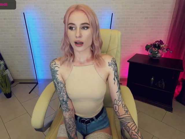 Capturas de pantalla de transmisión LinaNight