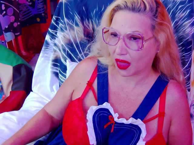 Capturas de pantalla de transmisión Lisabigtits