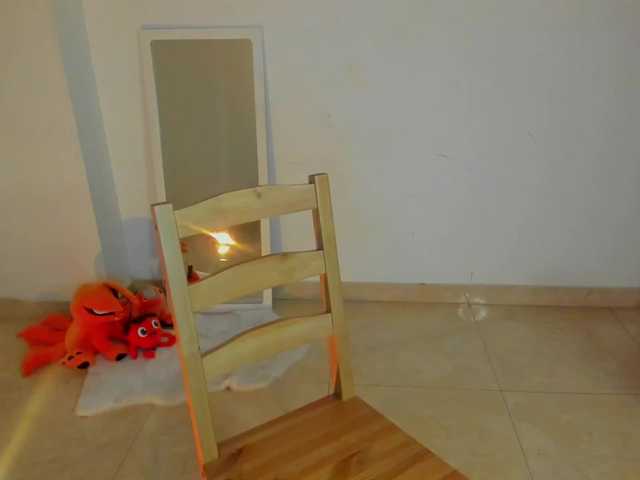 Capturas de pantalla de transmisión littleDanni