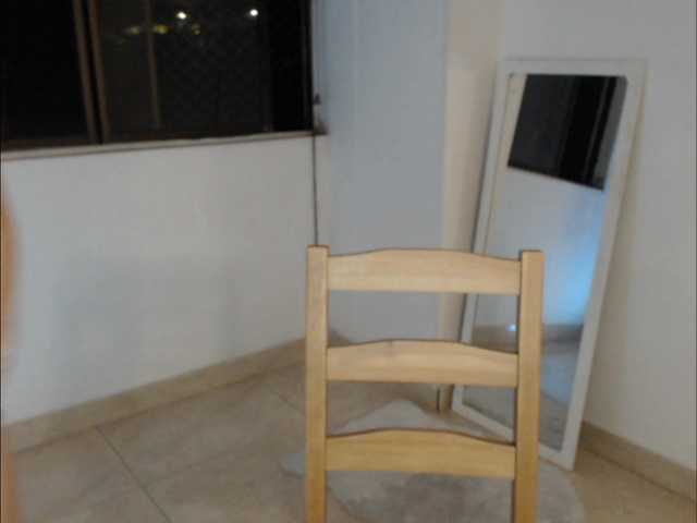 Capturas de pantalla de transmisión littleDanni