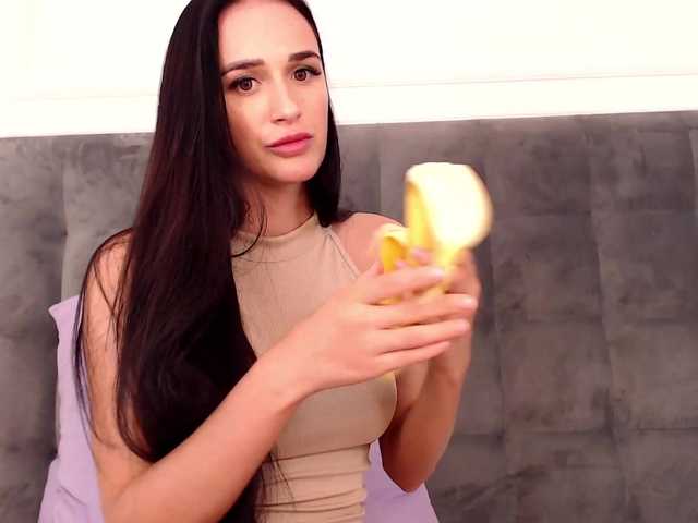 Capturas de pantalla de transmisión LittleDesire