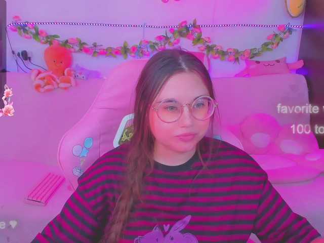 Capturas de pantalla de transmisión LoliSuccub