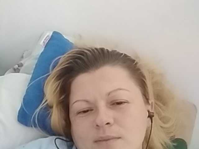 Capturas de pantalla de transmisión LizzyViolet