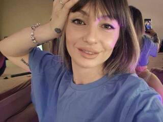 Chat de video erótico LolaxCute