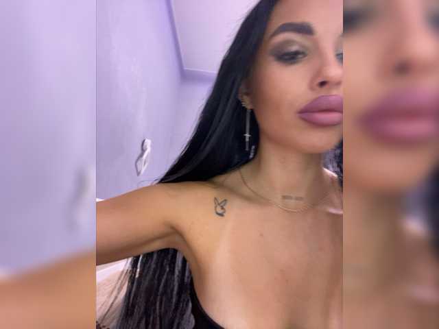 Capturas de pantalla de transmisión _Anasteisha_