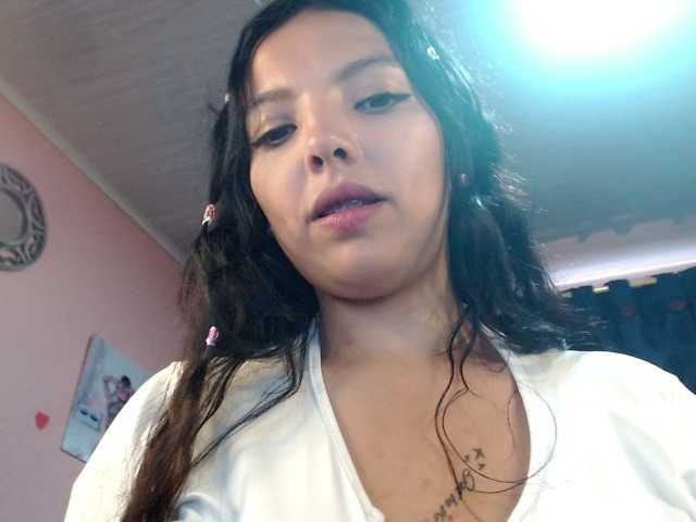 Capturas de pantalla de transmisión loren44tits