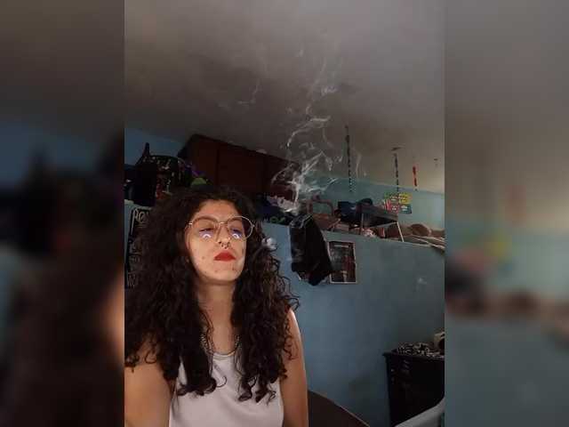 Capturas de pantalla de transmisión LoveElectra2