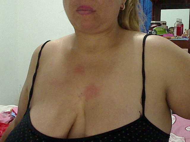 Capturas de pantalla de transmisión luciana-pulsy