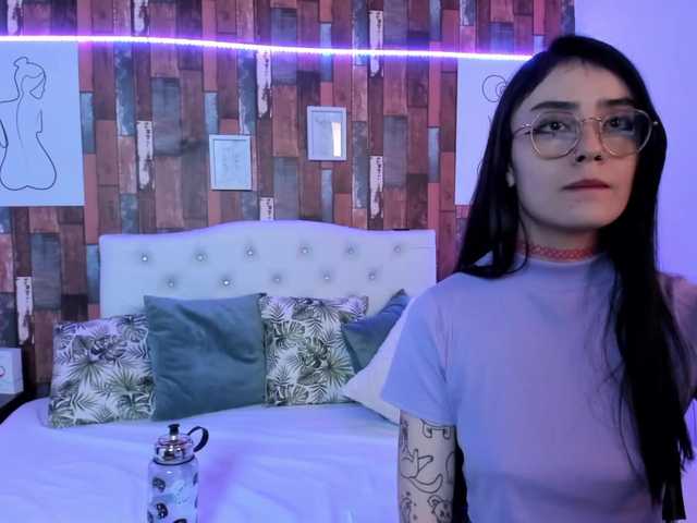 Capturas de pantalla de transmisión Lucianaaa