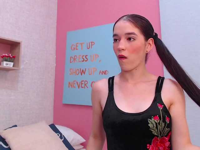 Capturas de pantalla de transmisión LuciIanaRose