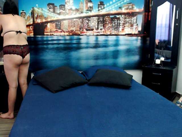 Capturas de pantalla de transmisión LunaAndMalory