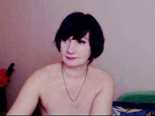 Capturas de pantalla de transmisión LuvBeonika