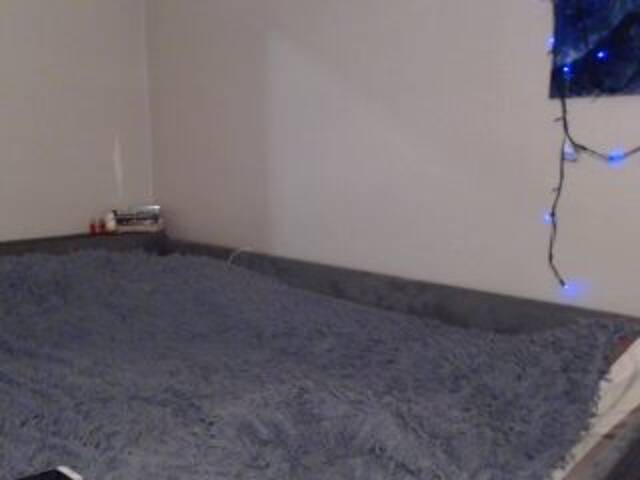 Capturas de pantalla de transmisión LuvlyKitten