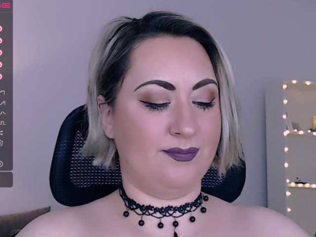 Capturas de pantalla de transmisión LuxNoir