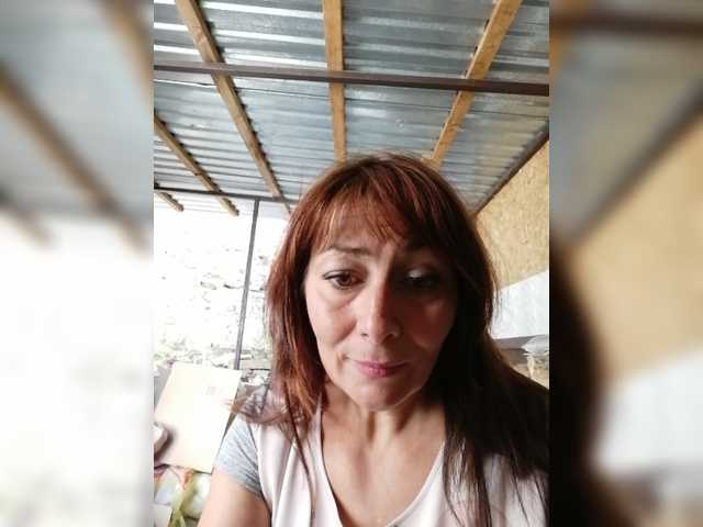 Capturas de pantalla de transmisión LuxRoxy