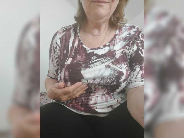 Capturas de pantalla de transmisión MadamSG