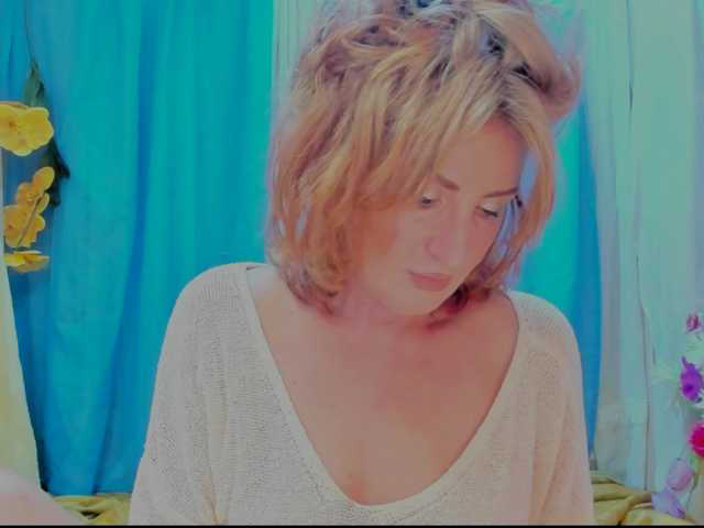 Capturas de pantalla de transmisión ExquisiteLady