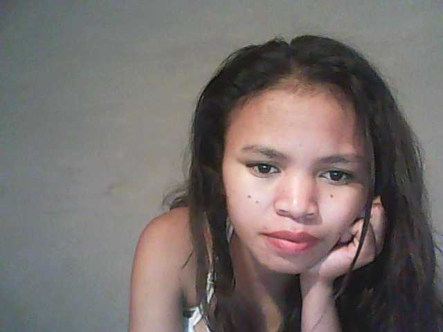 Capturas de pantalla de transmisión Maelah