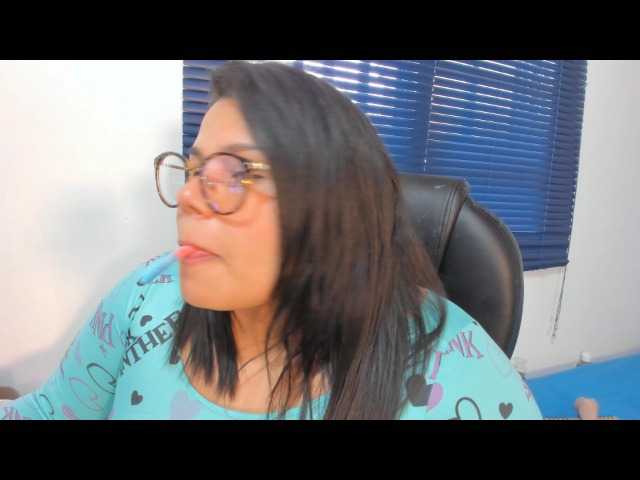 Capturas de pantalla de transmisión maite-bbw